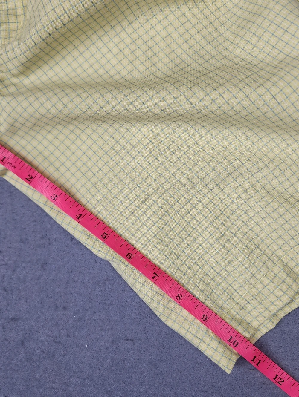 Billabong Light Yellow And Blue Checkered Men's Shorts Streetwear Y2K